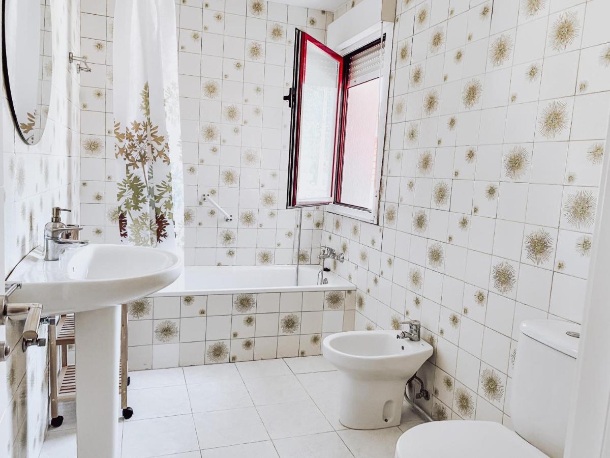 Gasthaus Bella Kalma, Acogedora Casa Con Parking, Jardin Y Wifi Llanes Exterior foto